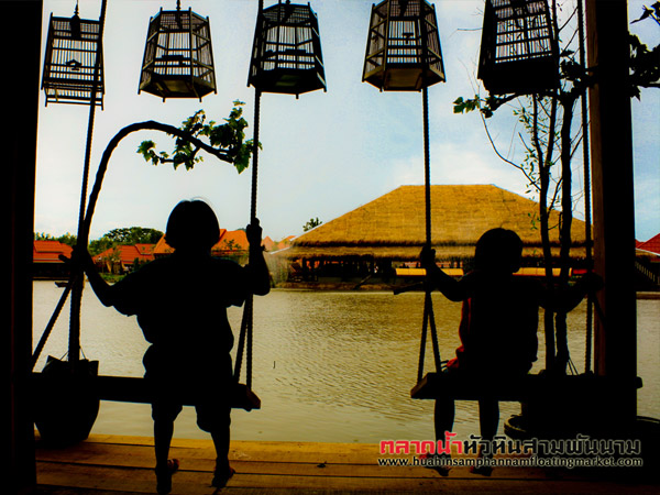 ตลาดน้ำหัวหินสามพันนาม